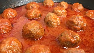 HOW TO MAKE MEATBALLS  EASY SOFT AND DELICIOUS MEATBALLS  ITALIAN MEATBALLS [upl. by Ettedualc904]