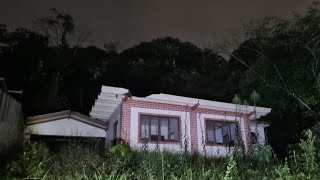 ESSA CASA ABRIGA UMA ENTIDADE ASSUSTADORA [upl. by Lesig]