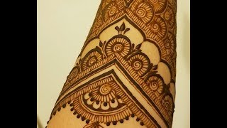 How To Do Thin and Delicate Lines With Henna [upl. by Naillimixam796]