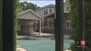 Video Property owner builds fence through pool  WFTV [upl. by Ragucci]