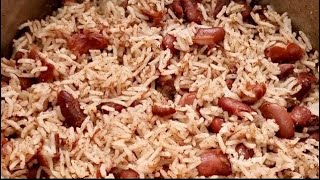 HOW TO MAKE THE BEST JAMAICAN RICE AND PEAS [upl. by Assenaj836]