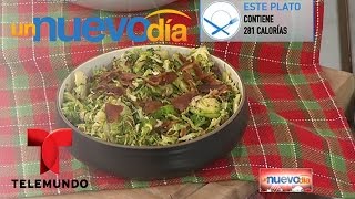 Recetas de cocina Ensalada de Col de Bruselas y Peras  Un Nuevo Día  Telemundo [upl. by Adelia]