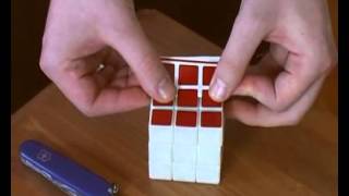 Hogyan cseréljünk matricát a Rubik kockán [upl. by Berkow144]