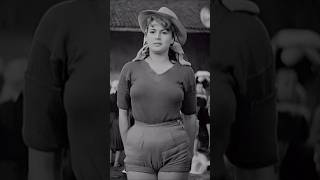 10 Italian Actresses Glamorous Beauties of the Past shortsvideos [upl. by Ydnelg]