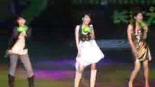 SHE  CJ7 Song Qi Zai 7 Zai Live [upl. by Fisher]