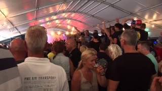 Wagenbouwersfeestfeesttent Vollenhove [upl. by Ortrude]