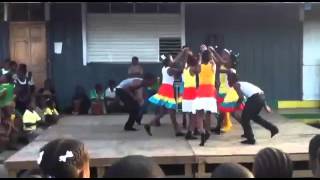 Cool dancers dinki mini jamaican dance [upl. by Lenno]