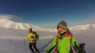 HD Arctic Skiing 78° North Lars Hiertfjellet Trollsteinen and Sarkofagen on Svalbard [upl. by Yssirhc]