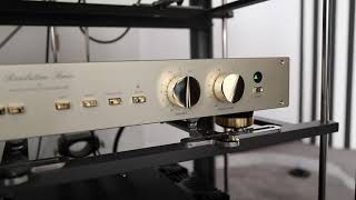 FM Acoustics FM 255MKII R preamplifier [upl. by Nomelc]