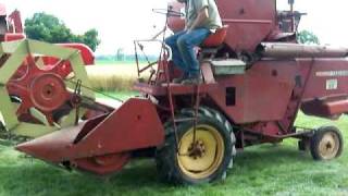 Massey Ferguson Super 35 Combine [upl. by Yekcir]