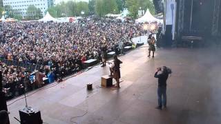 Rapalje  Wilhelmus David Myles doedelzak  intro Bevrijdingsfestival Overijssel 2012 [upl. by Yrrot]