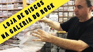 LOJA MAIS TRADICIONAL DE DISCOS DA GALERIA DO ROCK  Pé na Estrada 1  Baratos Afins [upl. by Litnahc]