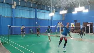 GEMPURAN SMASH DAN DEFENDS TEMBOK RYANALUL VS YUDITCUN badmintonindonesia [upl. by Yehtomit]