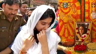 Jhanvi Kapoor CRYNG At Mother SRIDEVIs 1st DAnnicersary Pooja in Kashi [upl. by Skipp]