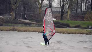 Trotzen dem Orkan Friederike Surfer auf dem Aasee [upl. by Naltiac]