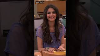 Bloopers Épicos de Victorious Risas y Más Risas 🌟Victorious DetrásDeCámaras risas [upl. by Nwadahs604]