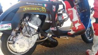 2 Stoke rotary valve engine  Vespa drag by Scauri  Rivanazzano DRAGWAY [upl. by Comethuauc442]