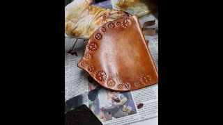 Leather Dye Technique Antiquing Fiebings Mahogany [upl. by Waylen]