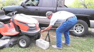 Lift lawn mower with easy jack [upl. by Nordin]