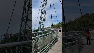 Panorama Hanging Bridge 2005 award winning skybridge langkawi footbridge [upl. by Yzdnil835]