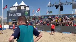 Första gruppspel första dagen i Åhus Beach handboll [upl. by Hoang]