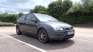 2005 Ford Focus 20 TDCi 136 Titanium 3door StartUp and Full Vehicle Tour [upl. by Darda]