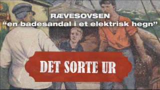 DET SORTE UR  En badesandal i et elektrisk hegn Rævesovsen [upl. by Attennaj]