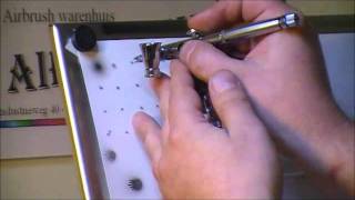 airbrush basis techniek deel 6wmv [upl. by Anoval]