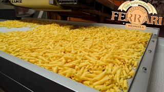 Pastificio Ferrari  Production Emilian Pasta  Produzione Garganelli Tipici Emiliani [upl. by Nessah2]