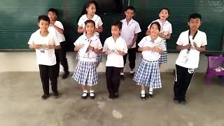 The bahay kubo dance😂😂😂 [upl. by Hnid]