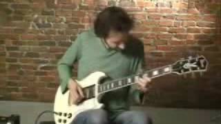 Buckethead and Paul Gilbert Same Licks [upl. by Pulcheria702]