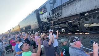 Big Boy 4014 Roseville CA Union Pacific Rail Yard [upl. by Hteboj]