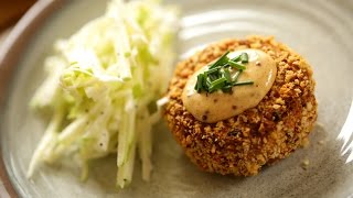 The Only Crab Cake Recipe You Need  How To Make Crab Cakes [upl. by Kazmirci507]