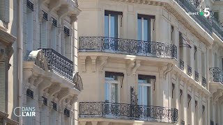 Immobilier  que se passetil   Reportage cdanslair 18032023 [upl. by Ellynad]