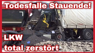 ❌️TÖDLICHER LKWUNFALL mit drei Sattelschleppern⚠️Trucker kracht auf A9 bei Wiedemar in STAUENDE🛑 [upl. by Citarella]