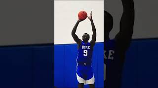 Dukes Khaman Maluach is 7’2” and only 17 years old 😳 shorts viral nba ncaa duke center [upl. by Iblok823]