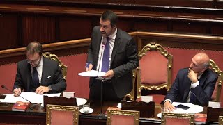 Claviere Salvini quotUe attenta alla manovra distratta quando si scaricano bambini nei boschiquot [upl. by Okin693]