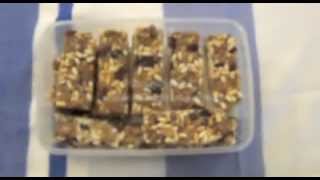 How to make Chia seed muesli bar lunch box snack [upl. by Hyacinthie]