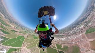 1000th Skydive intentional Cutaway with 28ft Round from 1953 [upl. by Obara]