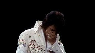 In 1974 in Las Vegas Before Elvis begins to sing his song he said Listen Priscilla very heartfelt [upl. by Crichton]