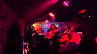 Eliot Chambers at Liverpools Cavern Club  Beatles Cant Buy Me Love [upl. by Aerua]