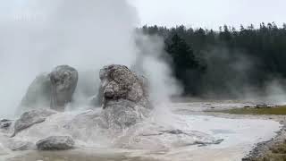 Horrible Today USGS Sends Warning Massive Eruption Will Occur in Yellowstone Horrifying [upl. by Eenehs882]