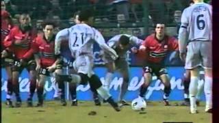 Ronaldinho vs Rennes amazing free kick curling [upl. by Socem115]