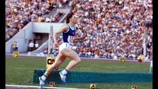 Marita Koch 200m INCREDIBLE FIRST LINE 1985 IAAF World Cup Canberra [upl. by Melina]