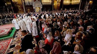 Millionen Menschen feiern das orthodoxe Osterfest [upl. by Trish]