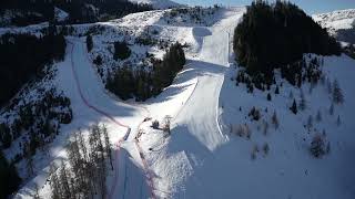 Hahnenkammrennen 2022  Hubschrauberflug über den Hahnenkamm [upl. by Asyram620]