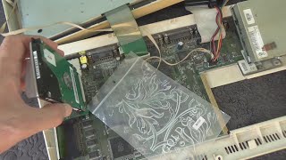 Commodore Amiga 1200 A1200 with 30 GB 25quot Internal Hard Drive and Gotek Review [upl. by Ahsirtap476]