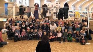 Vennesla kommune mini konsert med smååsane barnehage  Venneslasangen [upl. by Elgna185]