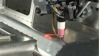 Motoman TIG welding robot with MotoSense vision system [upl. by Takashi375]