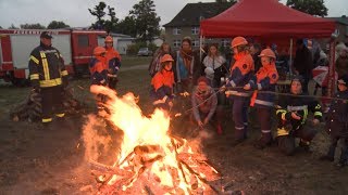 Perleberg Traditionsfeuer der Freiwilligen Feuerwehr Perleberg [upl. by Darrelle119]